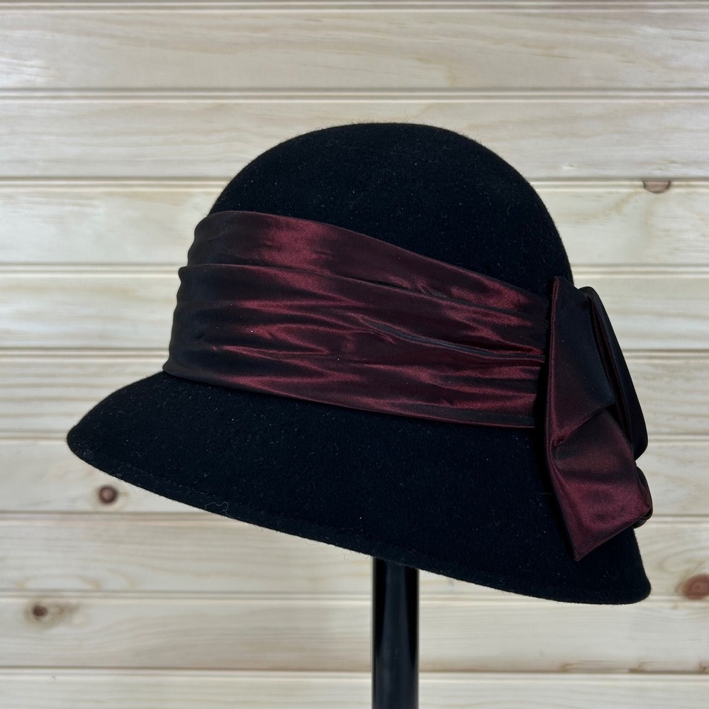 Laura Ashley Black Wool Cloche Hat Burgundy Bow Vintage Made in Great Britain - Picture 3 of 6